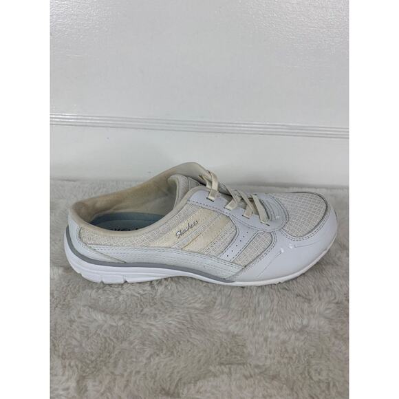 Skechers Womens Slip-On Relaxed Fit Memory Foam White Mule Sneakers Size 6 - Picture 7 of 9